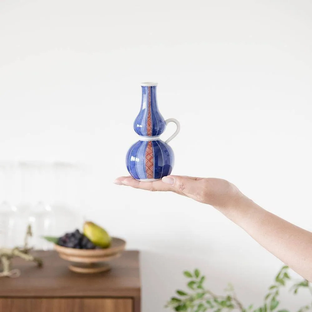 Choemon Gourd-Shaped Kutani Sake Carafe