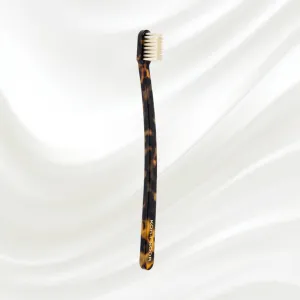 Coccola Toothbrush with Natural Bristles - Medium