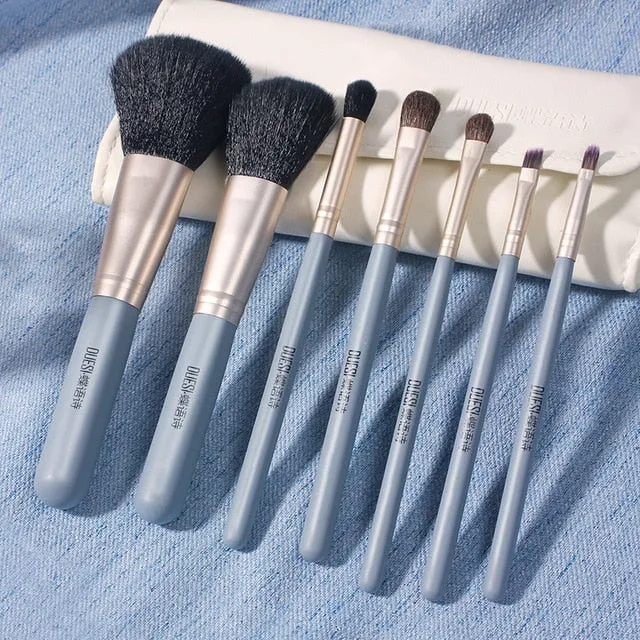 Cool Design Makeup Brushes