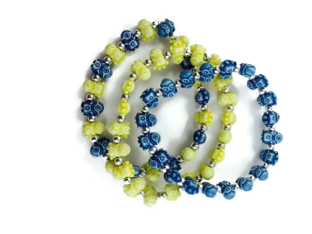 Despicable Me Minions Bracelet Lip Gloss Bundle Childs Jewelry Balm Gift Set