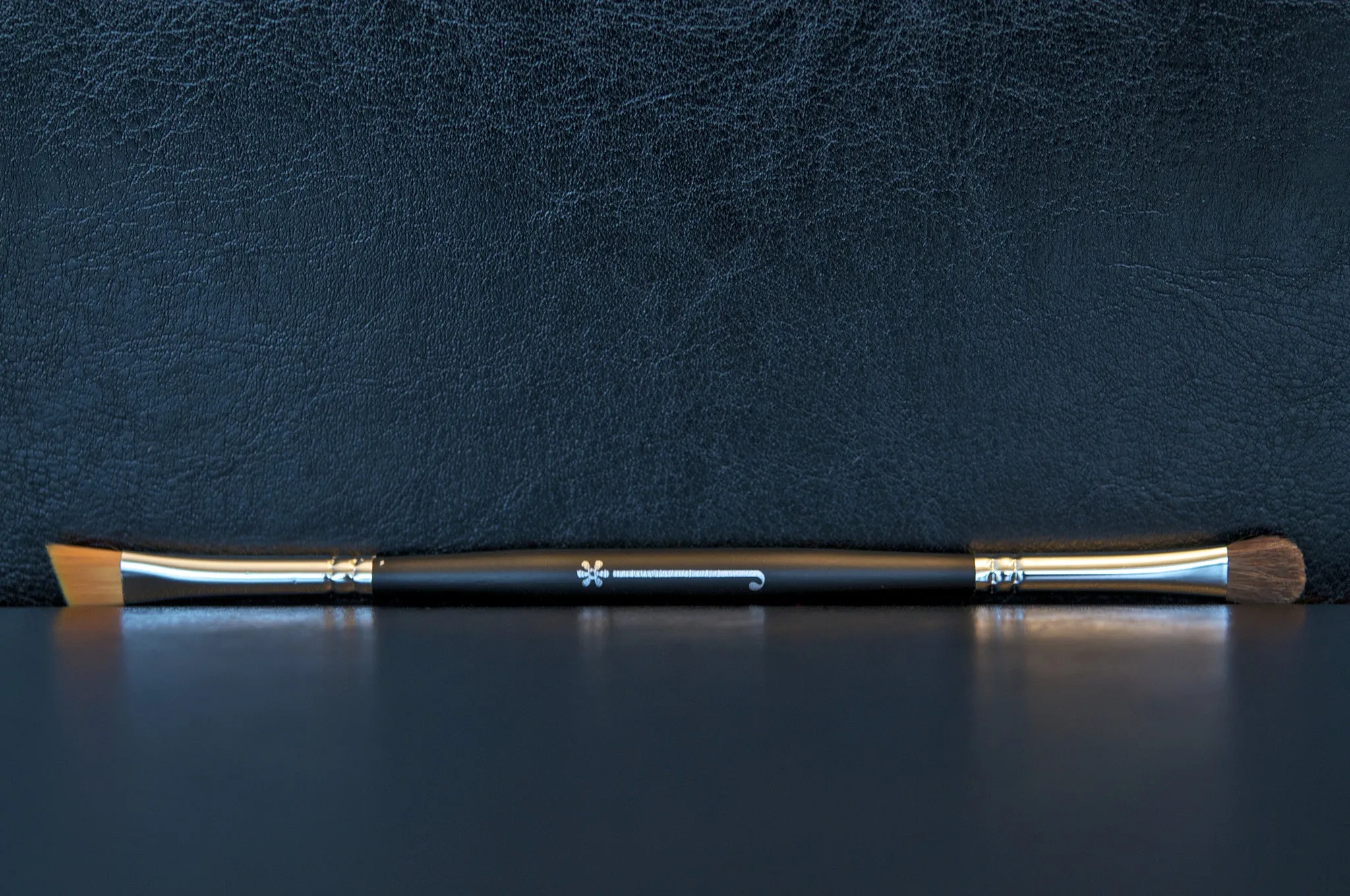 Eyeshadow/Eyeliner/Eyebrow Duo Brush