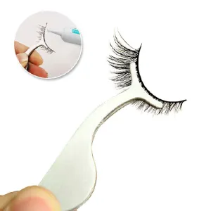 False Eyelashes Clip