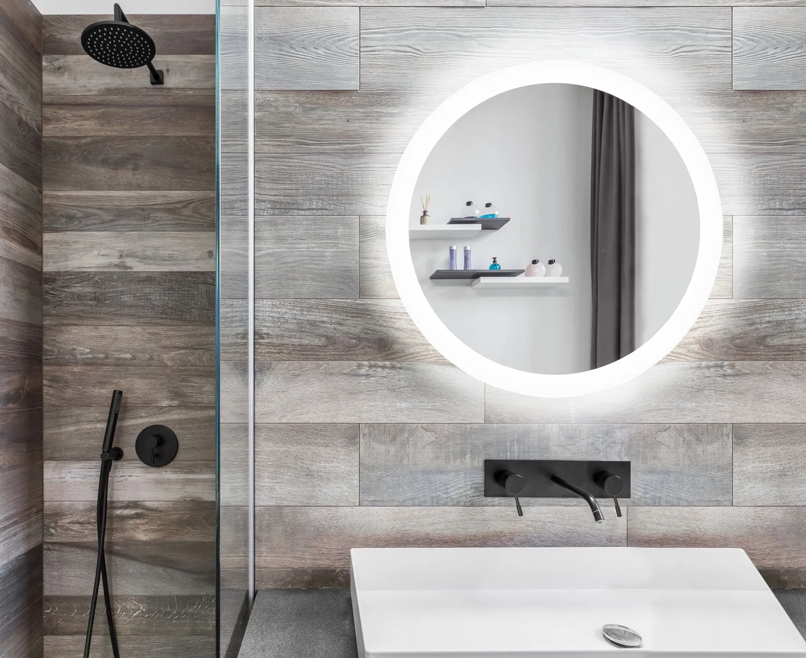 Forte Round Lighted Mirror