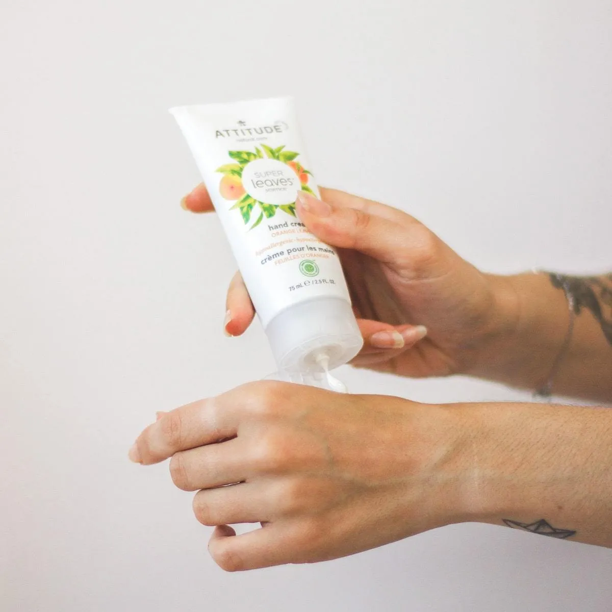 Hand Cream : SUPER LEAVES™