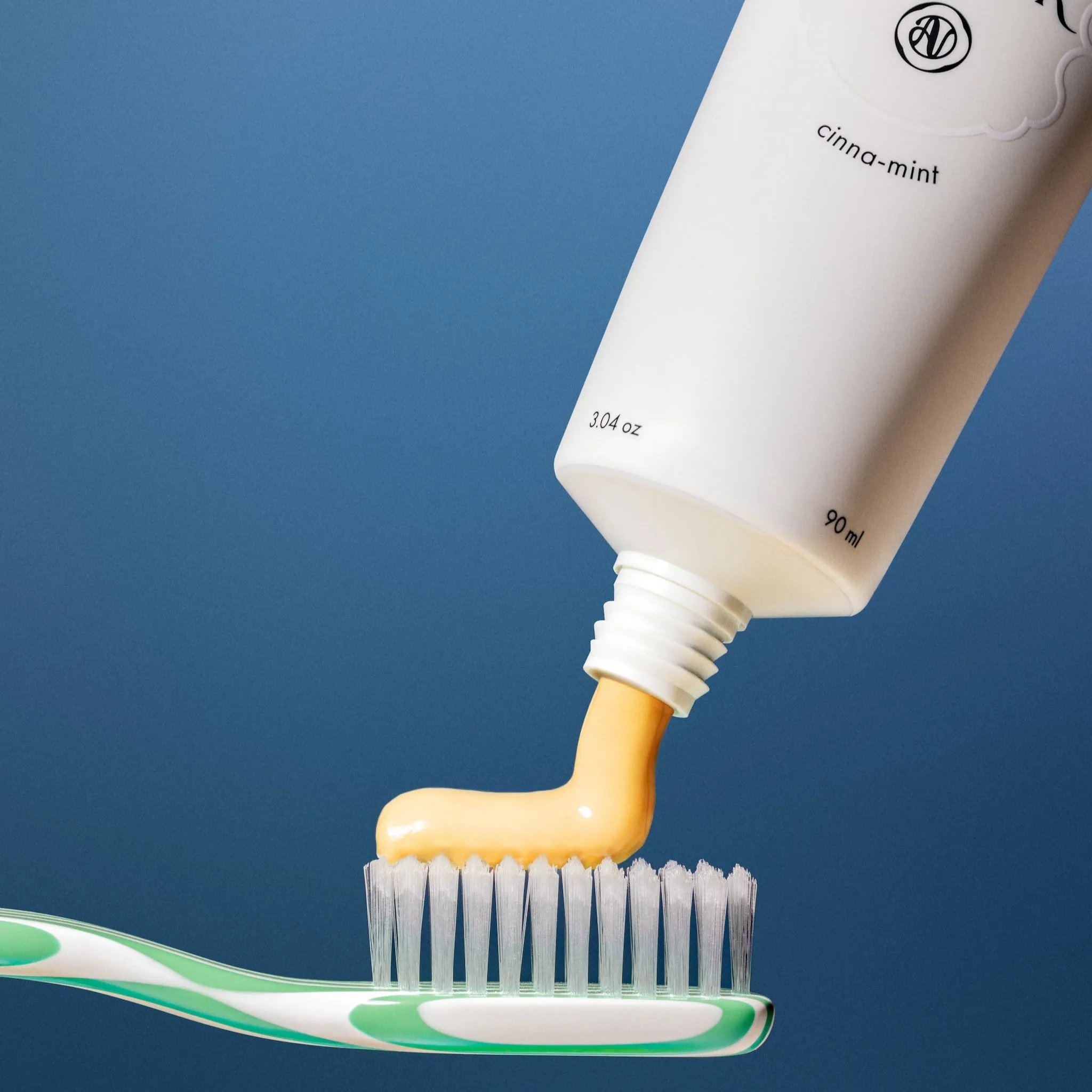 Holi (Pearly) Whites Probiotic Whitening Toothpaste
