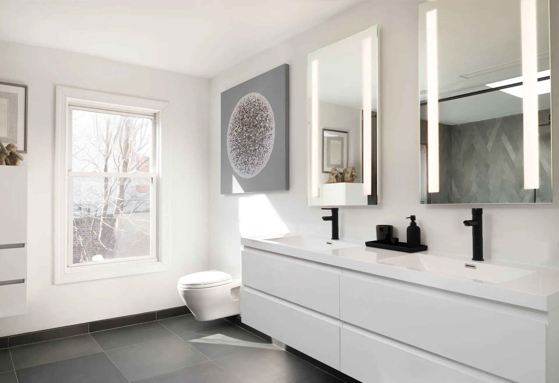 Lumin Lighted Mirror