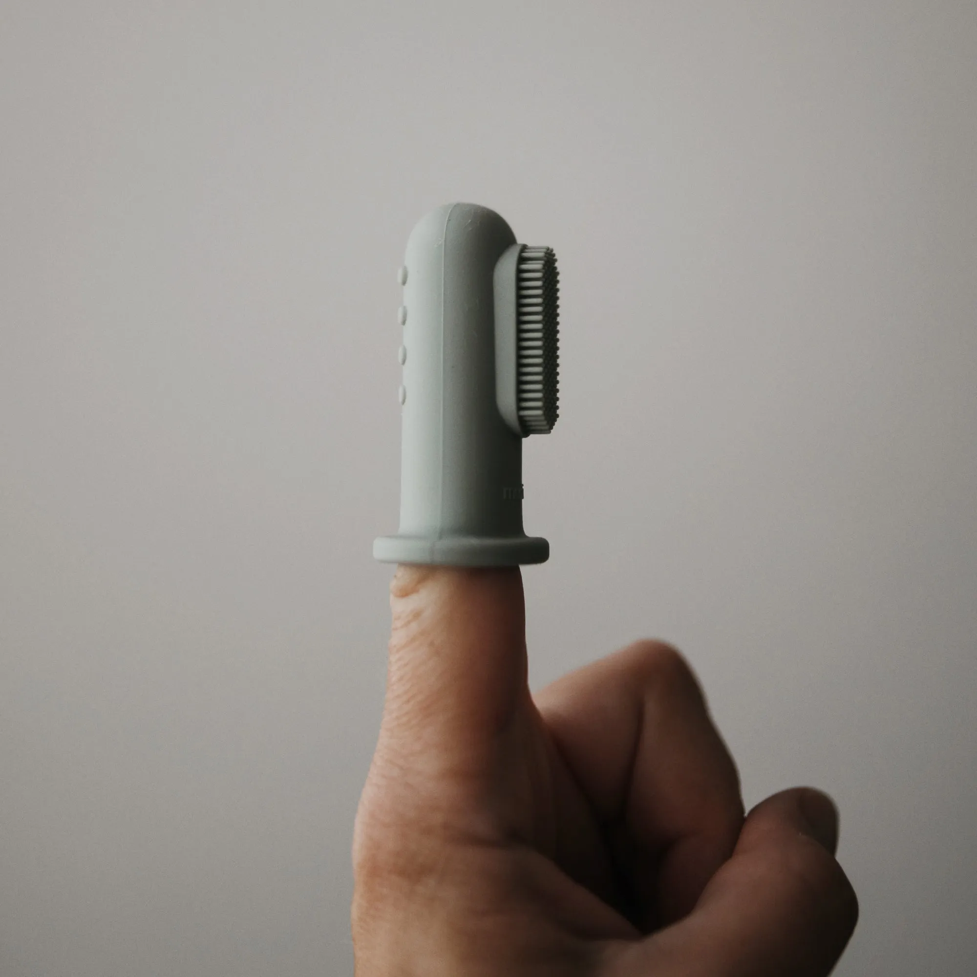 Mushie Finger Toothbrush - Cambridge Blue / Shifting Sand