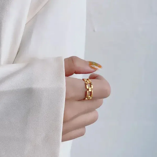 Rectangular Links Ring