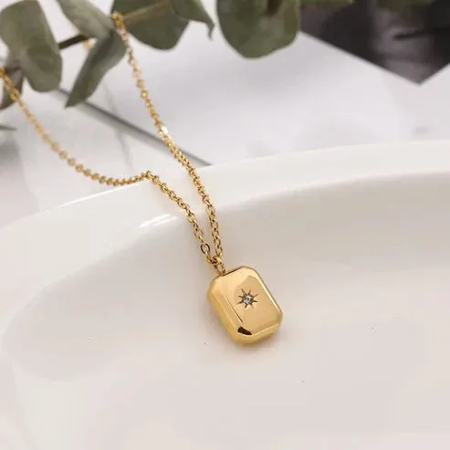 Solitaire North Star Necklace
