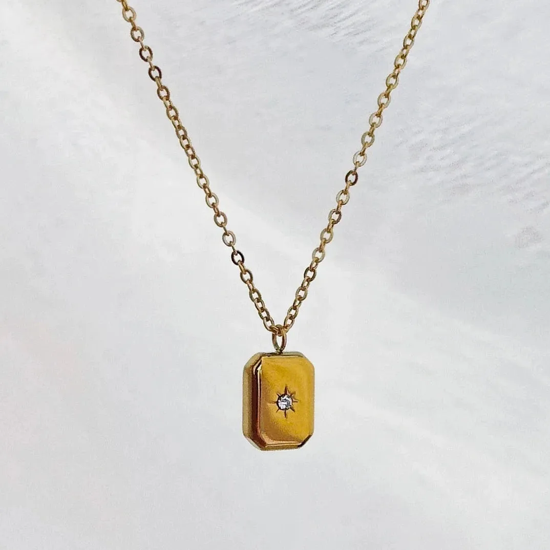 Solitaire North Star Necklace
