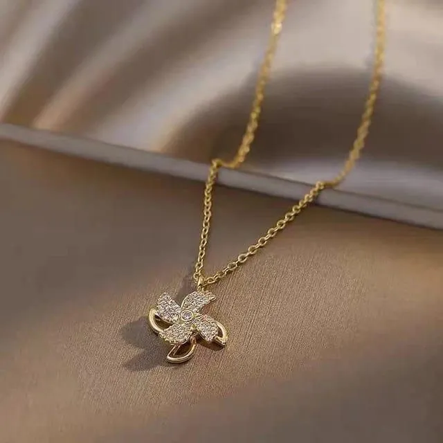Sparkling Pinwheel Rotating Necklace