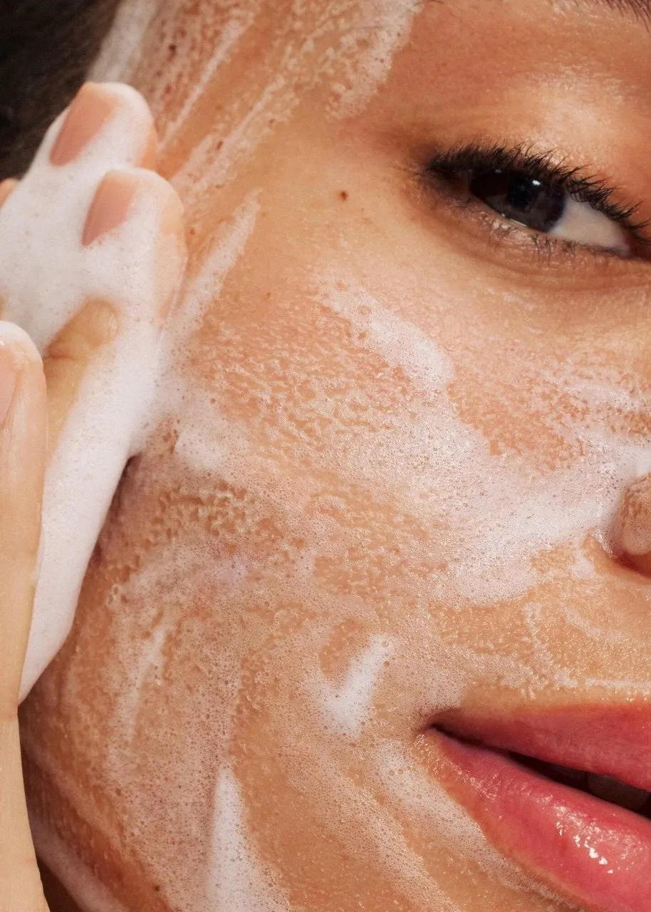 The Cleanse Soft Foaming Cleanser   Makeup Remover