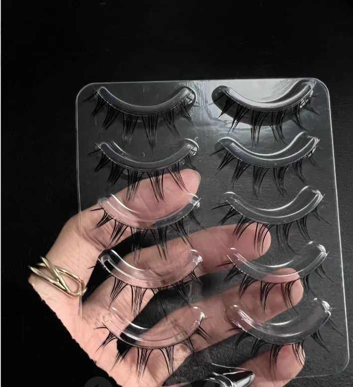 thick natural false eyelashes MK111