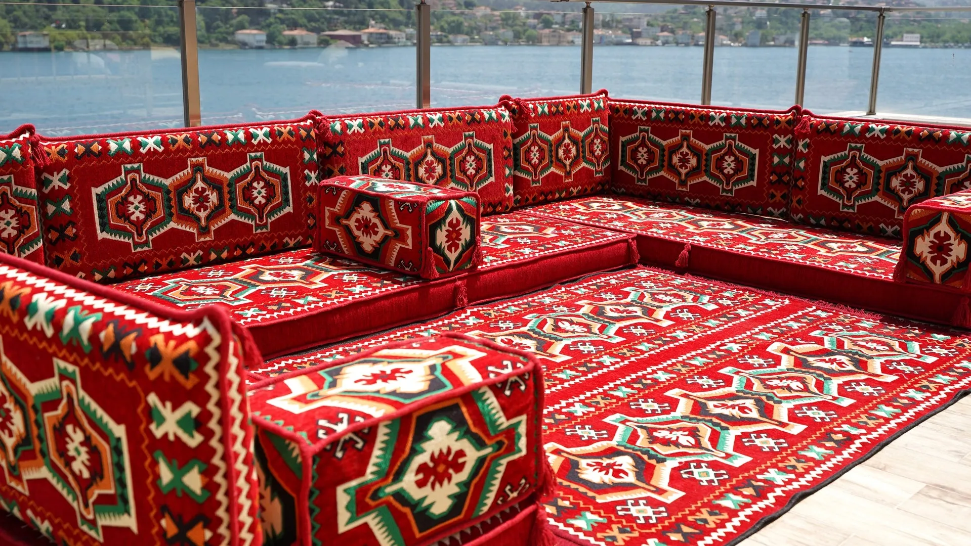U Shaped Arabic Sofa Set, Red Floor Couch, Sectional Sofas, Arabic Majlis, Turkish Rug, Couch Covers, Sofa Bed