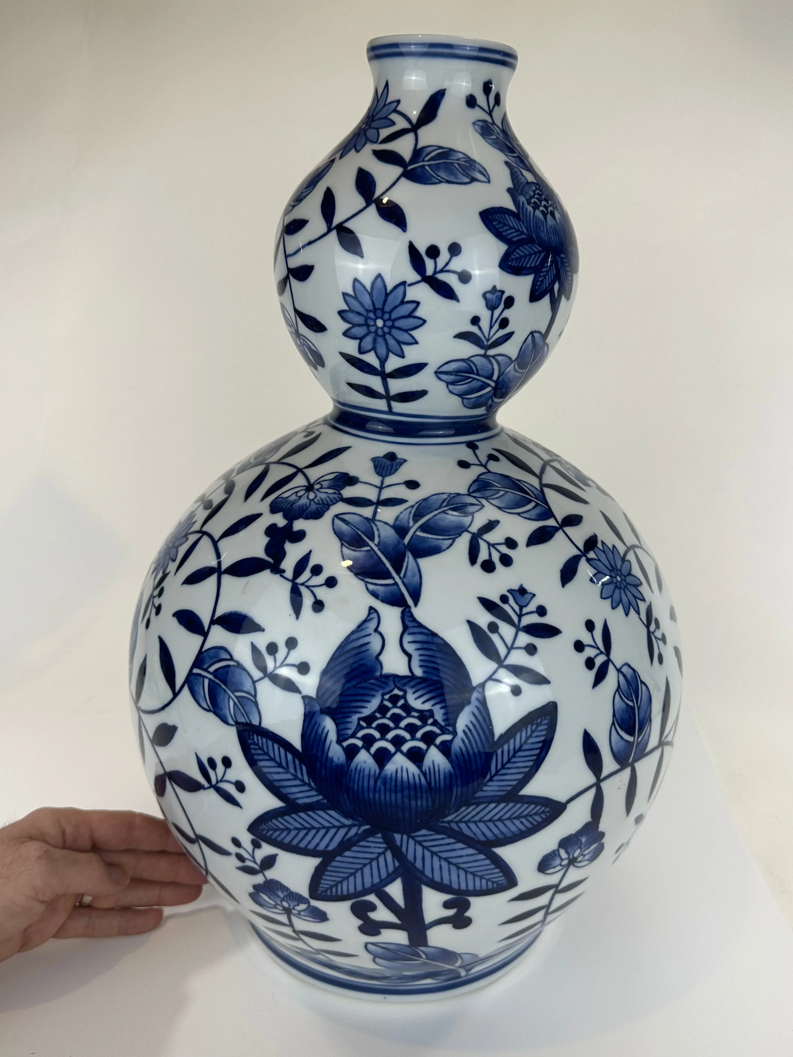 Vintage Chinese Large Vase Blue & White Gourd Shaped 20”H