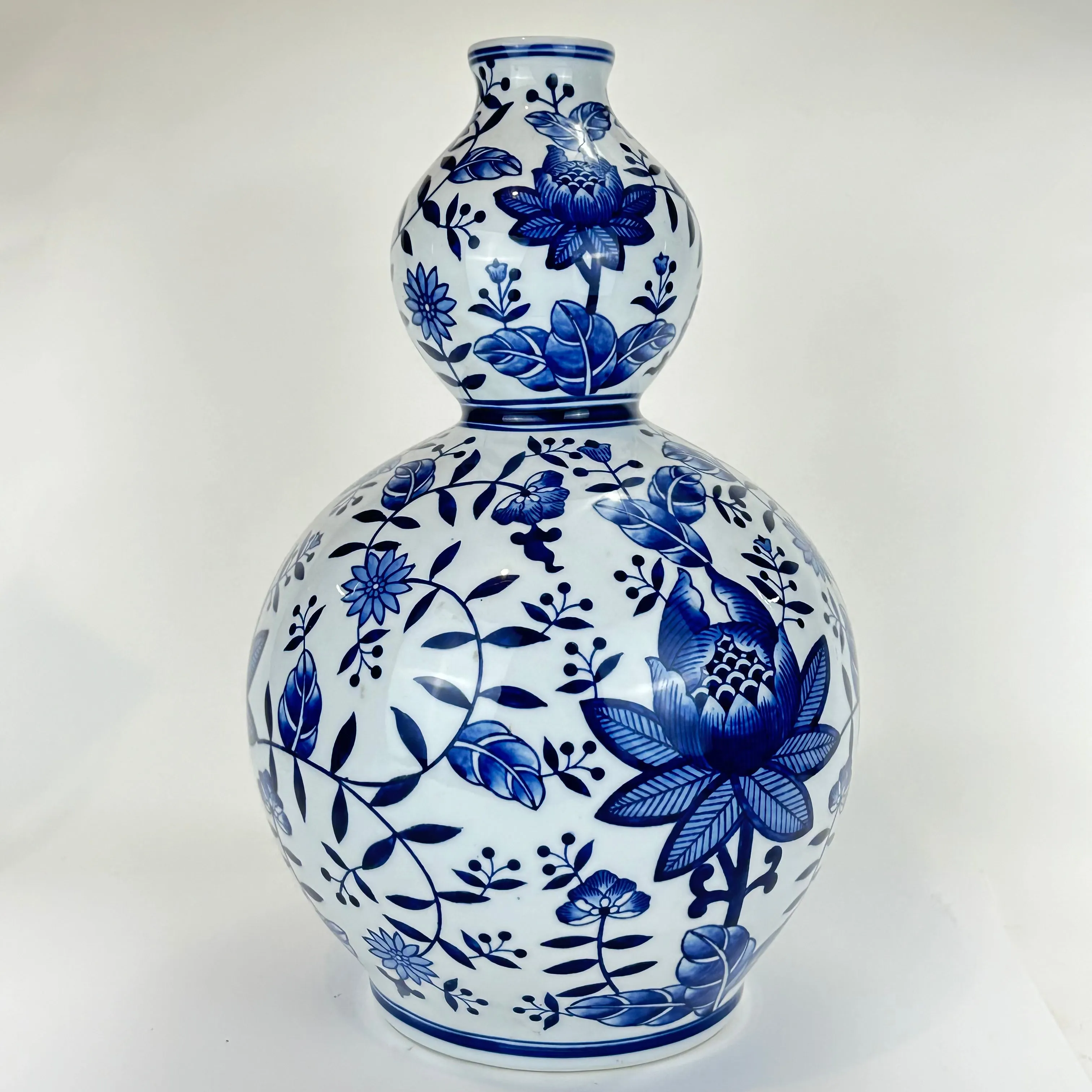 Vintage Chinese Large Vase Blue & White Gourd Shaped 20”H