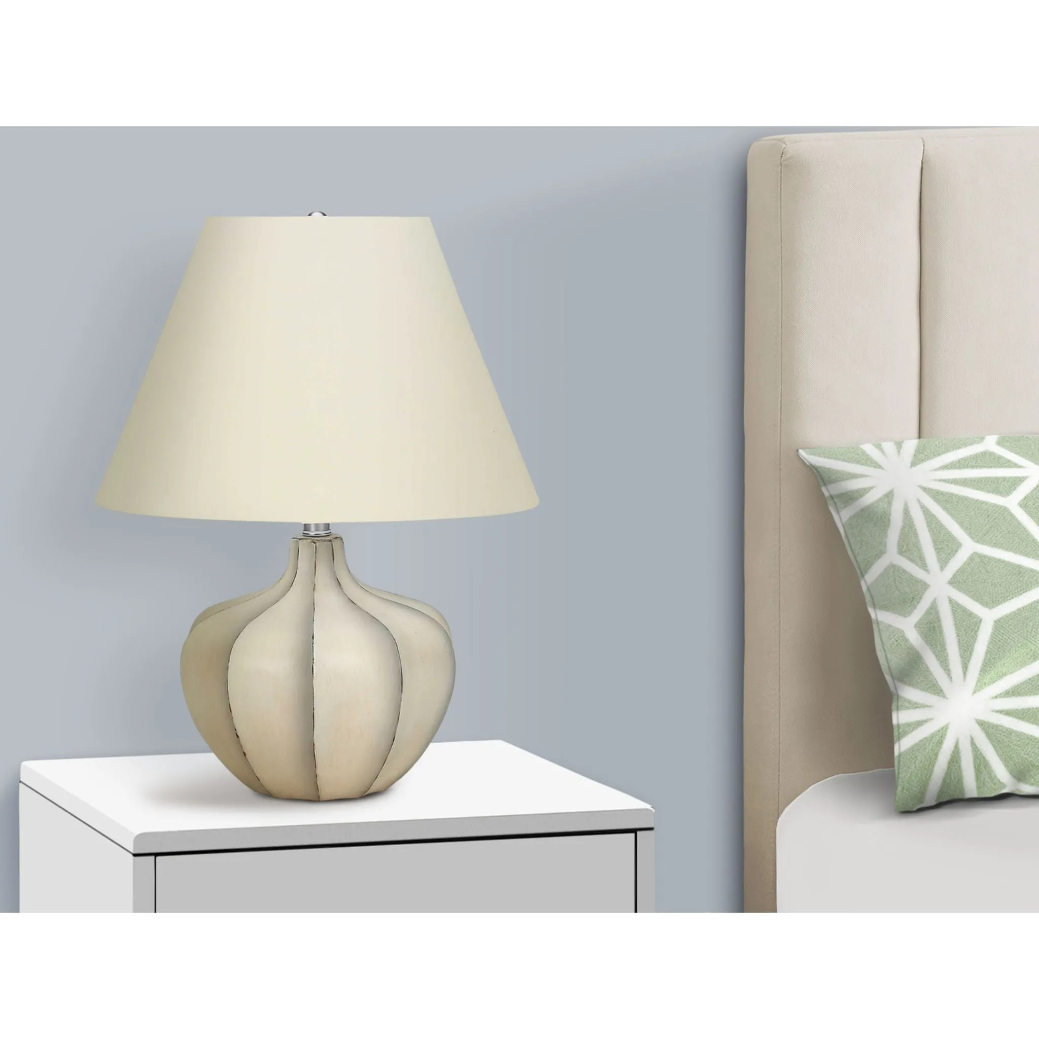 Viviana Table Lamp 20.75"
