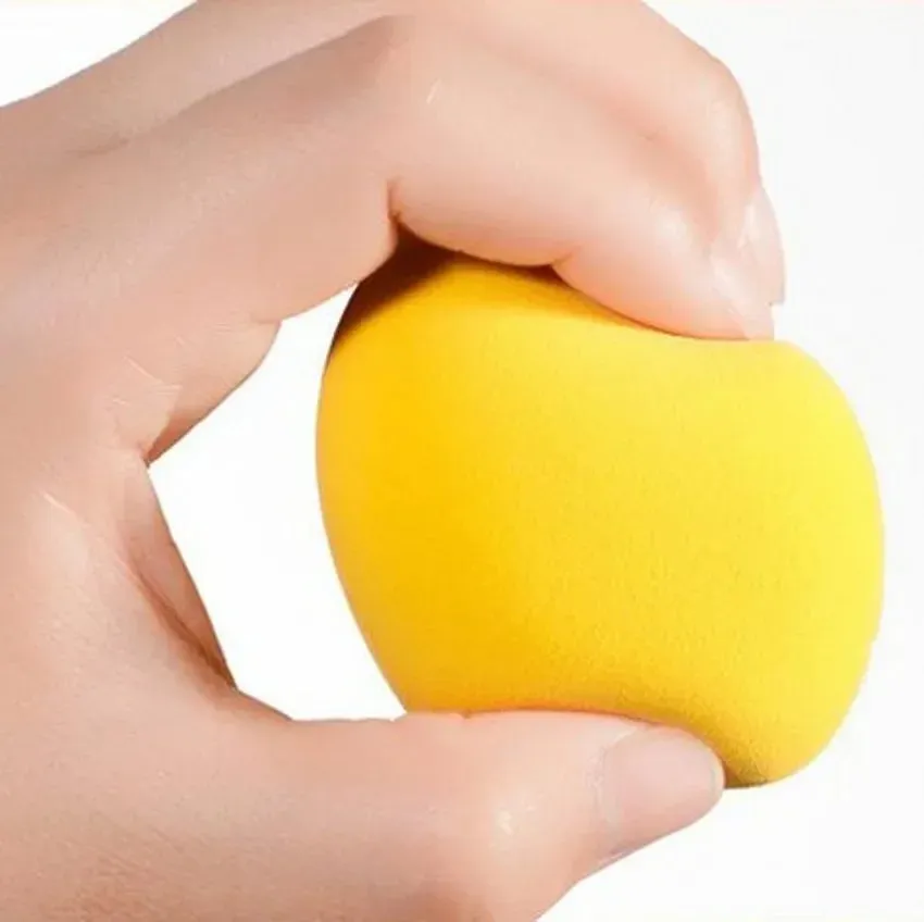 Yeknu 1PCS Dry and Wet Use Cosmetic Mango Shape Puff Powder Puff Professional Women's Makeup Foundation Sponge Beauty Make Up Tools